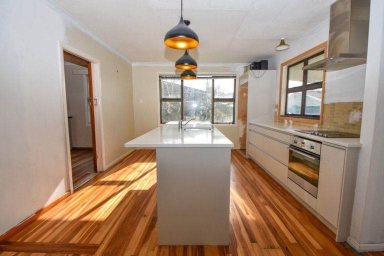 Photo of property in 13 Diamond Street, Carterton, 5713