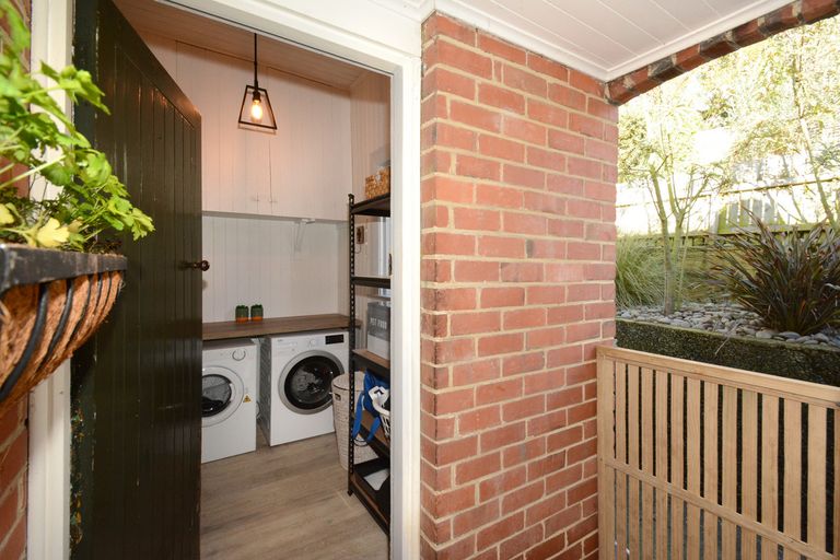 Photo of property in 40 Cranston Street, Andersons Bay, Dunedin, 9013