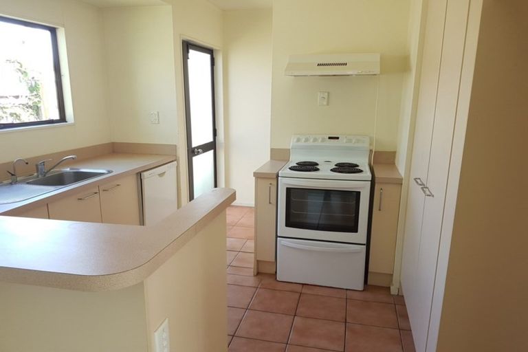 Photo of property in 1/26 Newington Road, Henderson, Auckland, 0612