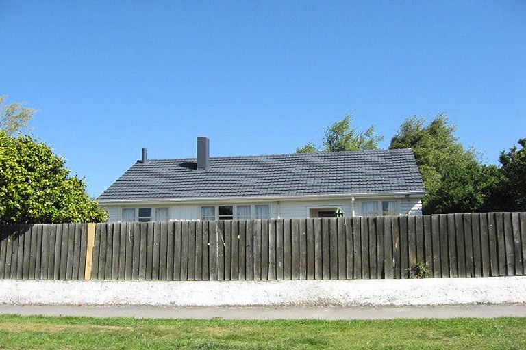 Photo of property in 1b Tyler Street, Rangiora, 7400