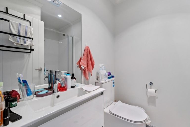 Photo of property in 10/47 Helena Road, Hillcrest, Hamilton, 3216