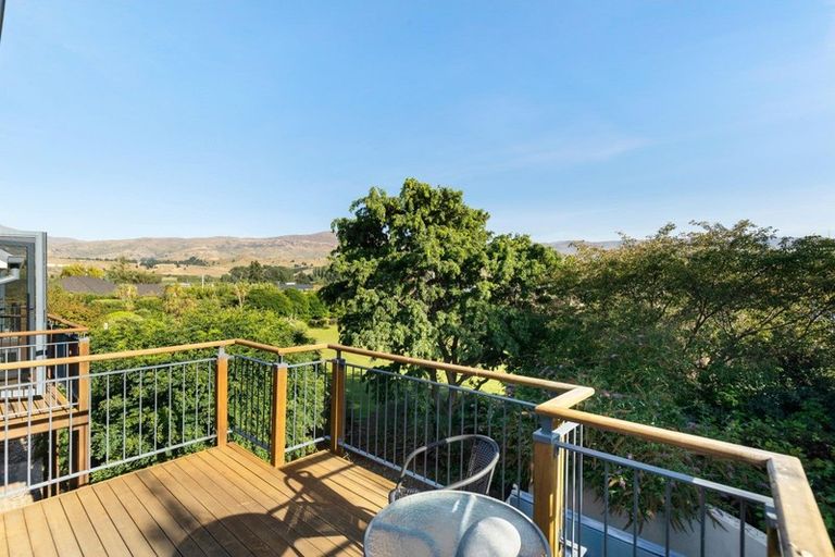 Photo of property in 10 Roberts Drive, Cromwell, 9310