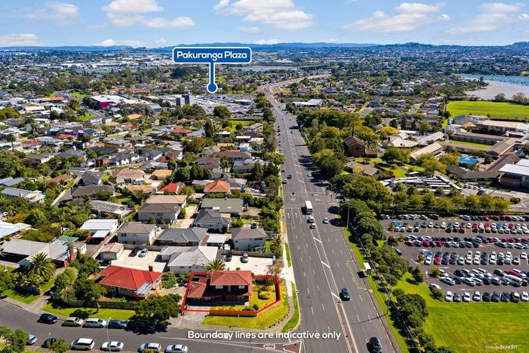 Photo of property in 2/209 Pakuranga Road, Pakuranga, Auckland, 2010