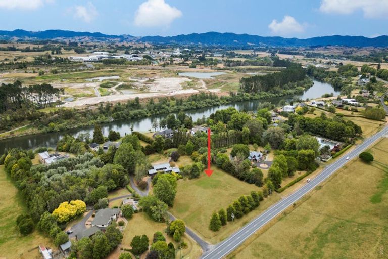 Photo of property in 2121e River Road, Horsham Downs, Hamilton, 3281