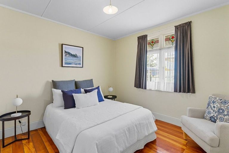 Photo of property in 106 Queen Street West, Levin, 5510