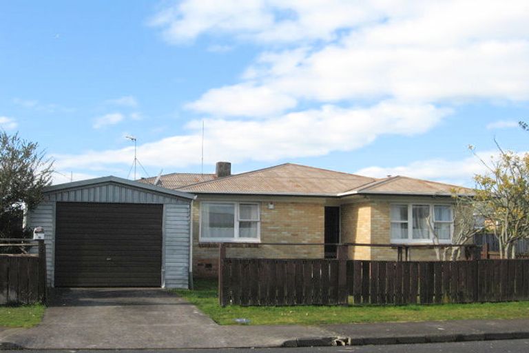 Photo of property in 1/16 Rice Crescent, Papakura, 2110