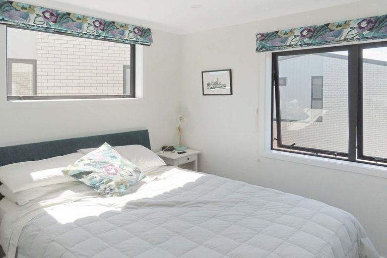 Photo of property in 26 Kauamo Close, Waiwhetu, Lower Hutt, 5010