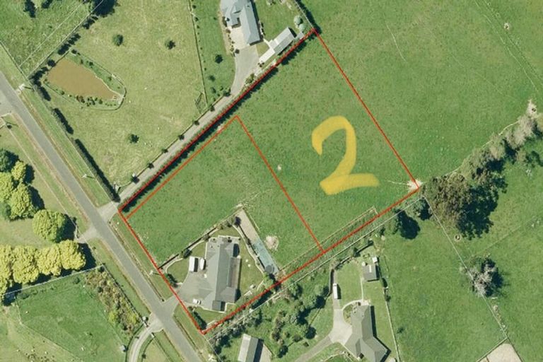 Photo of property in 44 Tutaki Road, Kelvin Grove, Palmerston North, 4470