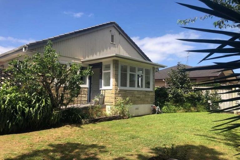 Photo of property in 146 Queen Street, Pukekohe, 2120