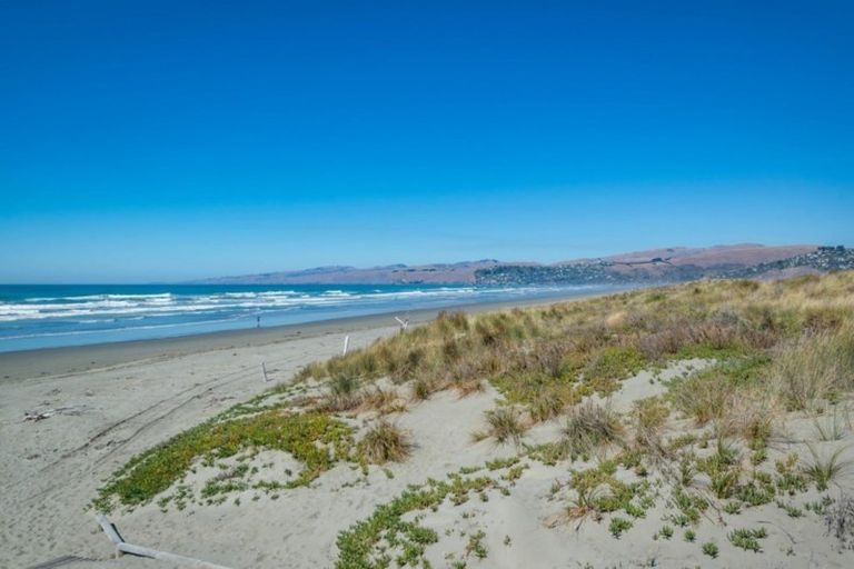 Photo of property in 1/534 Marine Parade, South New Brighton, Christchurch, 8062