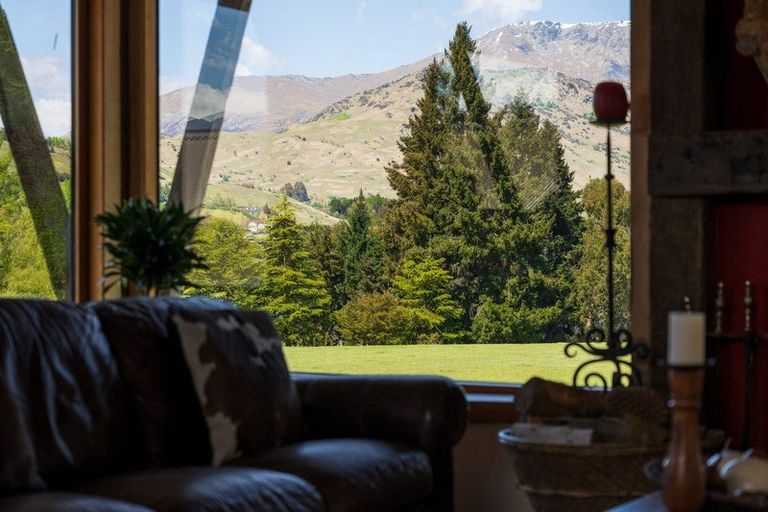 Photo of property in 48 Rutherford Road, Lake Hayes, Queenstown, 9371