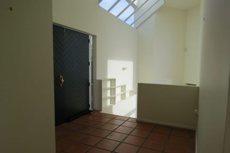 Photo of property in 47 The Cliffs, Britannia Heights, Nelson, 7010