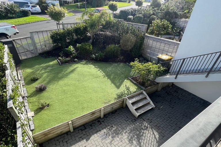 Photo of property in 3c Melia Place, Stanmore Bay, Whangaparaoa, 0932