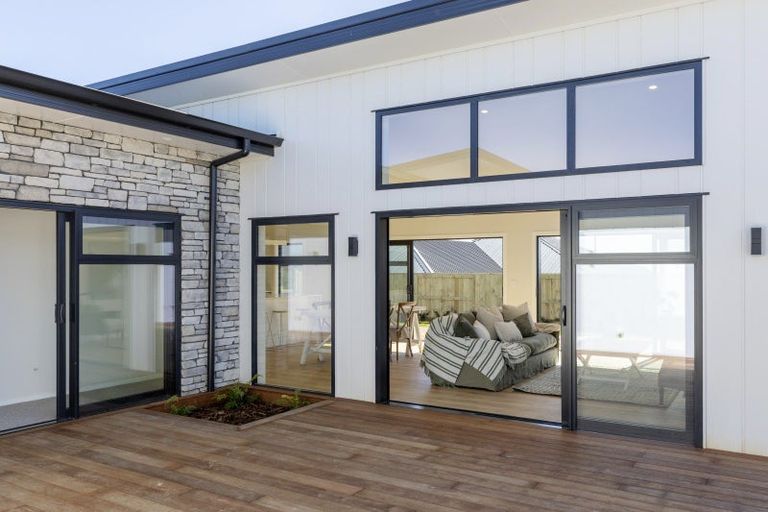 Photo of property in 15 Makomako Crescent, Wharewaka, 3330