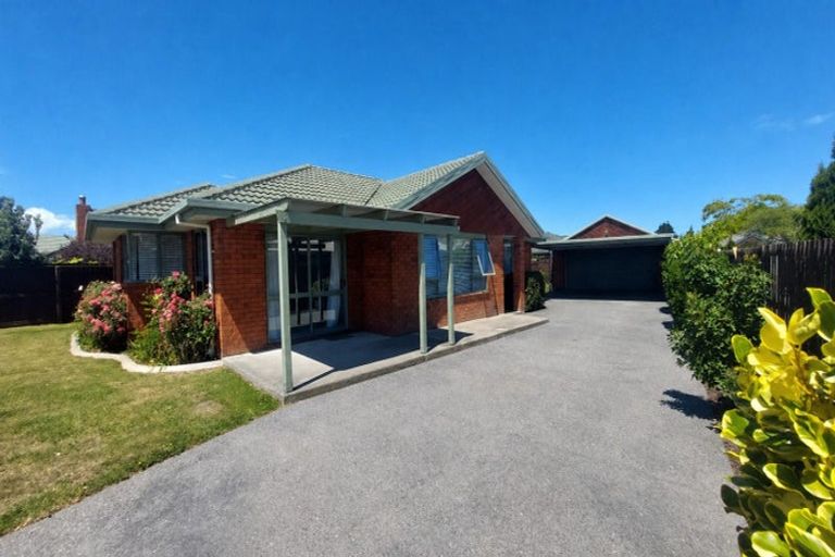 Photo of property in 29 Durrell Way, Rolleston, 7614