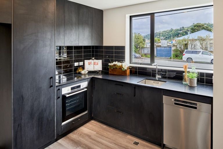 Photo of property in 4/130 Richmond Street, Petone, Lower Hutt, 5012