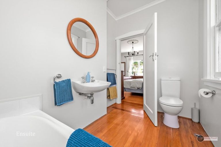 Photo of property in 5 Marina Grove, Hutt Central, Lower Hutt, 5010