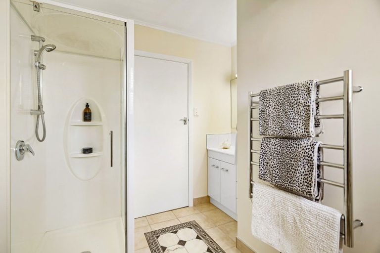 Photo of property in 36c Lucknow Road, Havelock North, 4130