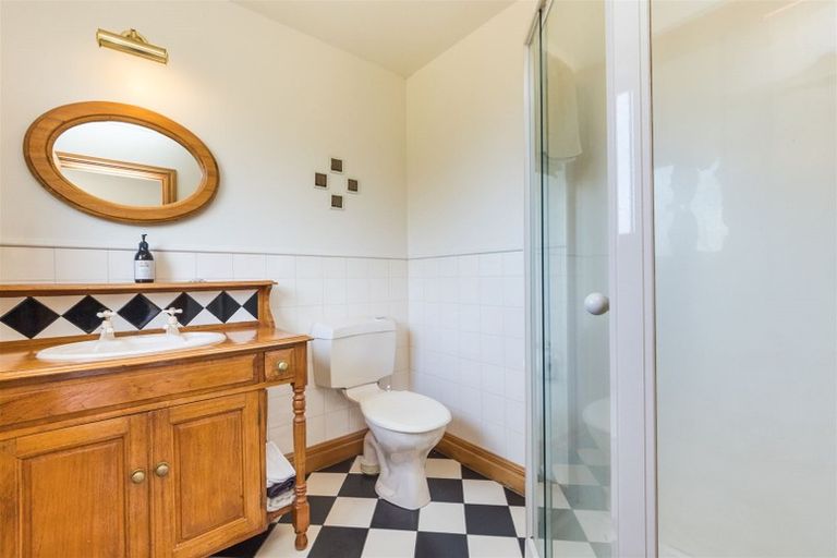 Photo of property in 125 Shirriffs Road, Awapuni, Palmerston North, 4412