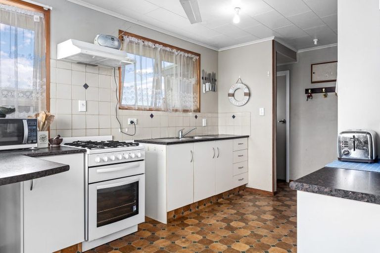 Photo of property in 29 Hydro Road, Edgecumbe, 3120