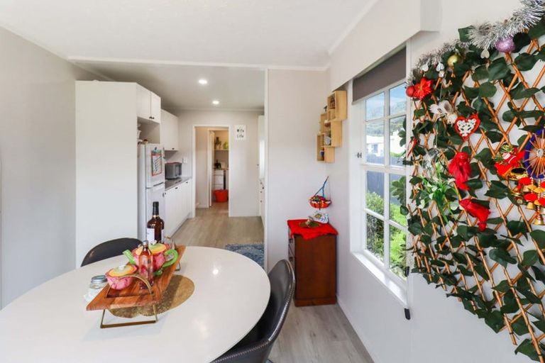 Photo of property in 12 Rakaia Grove, Wainuiomata, Lower Hutt, 5014