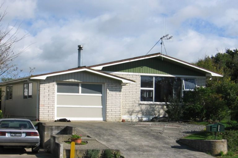 Photo of property in 19 Mudgway Place, Awapuni, Palmerston North, 4412