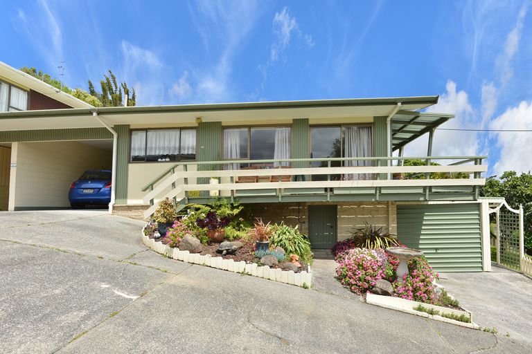 Photo of property in 52 Hilltop Avenue, Morningside, Whangarei, 0110