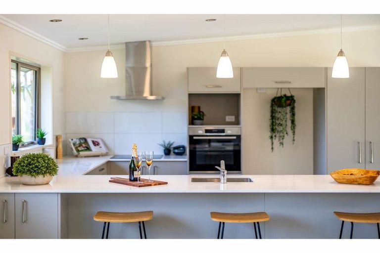 Photo of property in 9 Okura Drive, Kerikeri, 0230