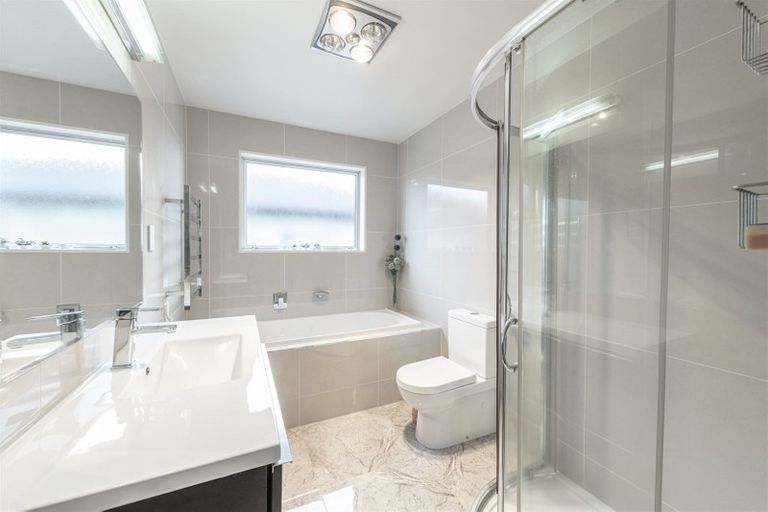 Photo of property in 5 Kiltole Drive, Flat Bush, Auckland, 2019