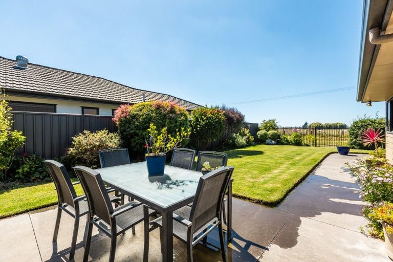 Photo of property in 21 Mcnaughton Place, Onekawa, Napier, 4110