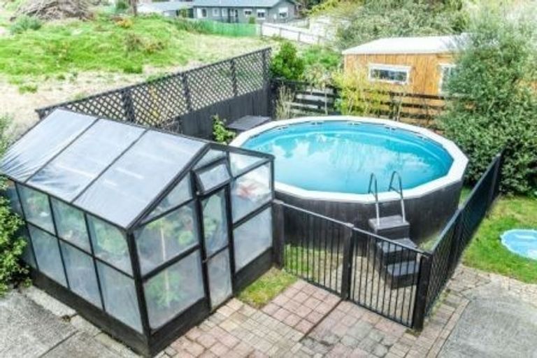 Photo of property in 8a Primrose Street, Raglan, 3225