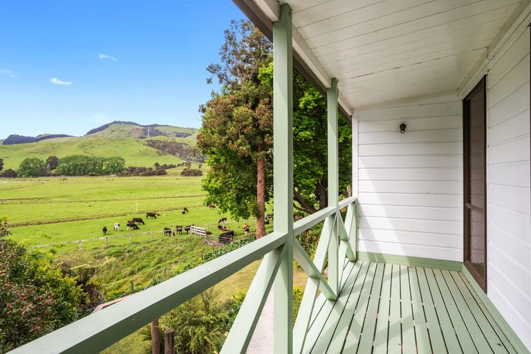 Photo of property in 1 Logan Road, Paeroa, 3600
