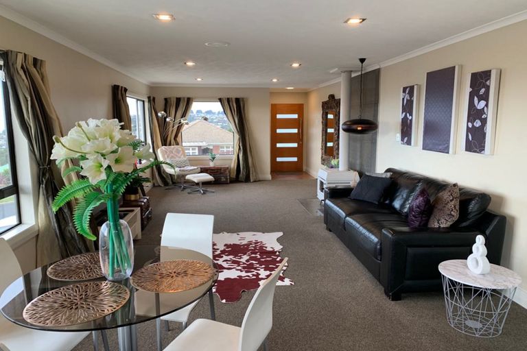 Photo of property in 90 Oakwood Avenue, Maryhill, Dunedin, 9011