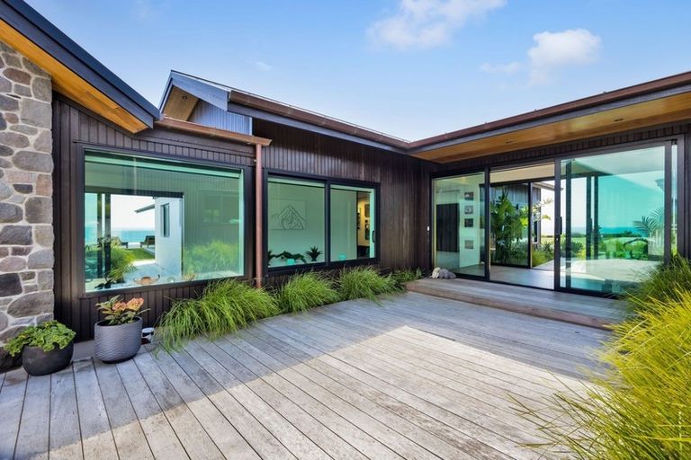 Photo of property in 24 Washer Road, Omata, New Plymouth, 4374