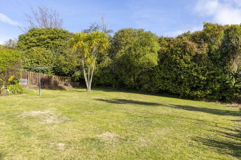 Photo of property in 18 Scenic Heights, Acacia Bay, Taupo, 3330