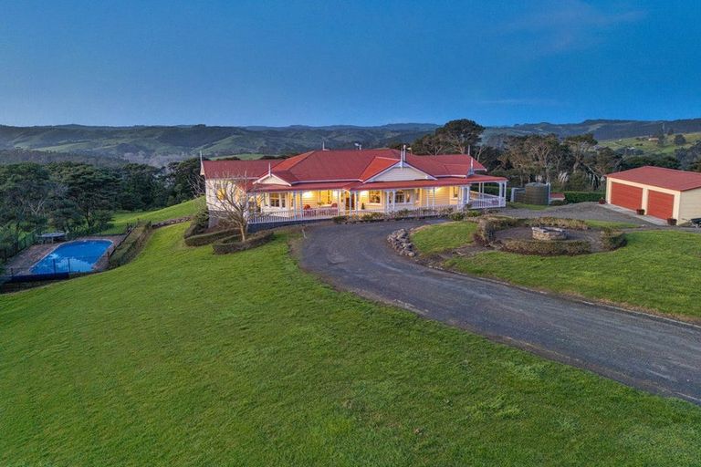 Photo of property in 319e Wishart Road, Helensville, 0875