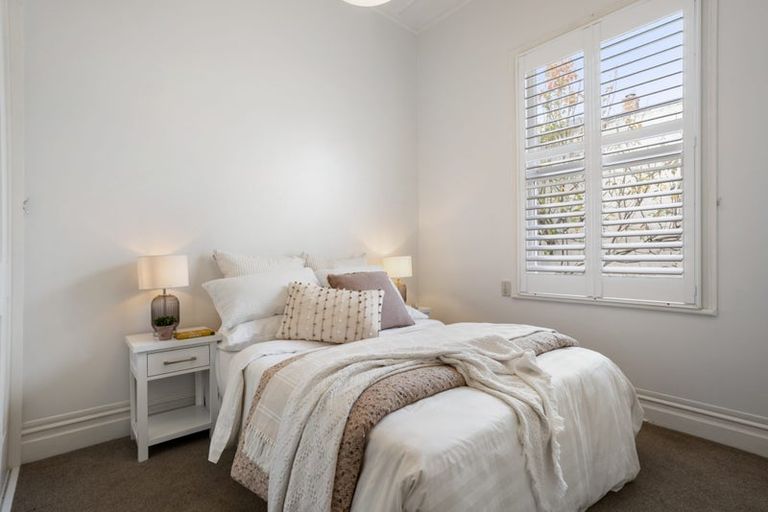 Photo of property in 12 Wynyard Road, Mount Eden, Auckland, 1024
