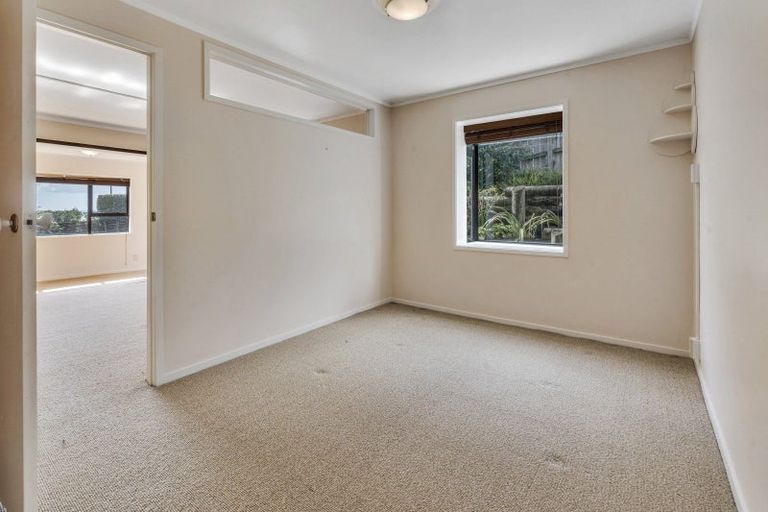 Photo of property in 4 Evelyn Road, Cockle Bay, Auckland, 2014