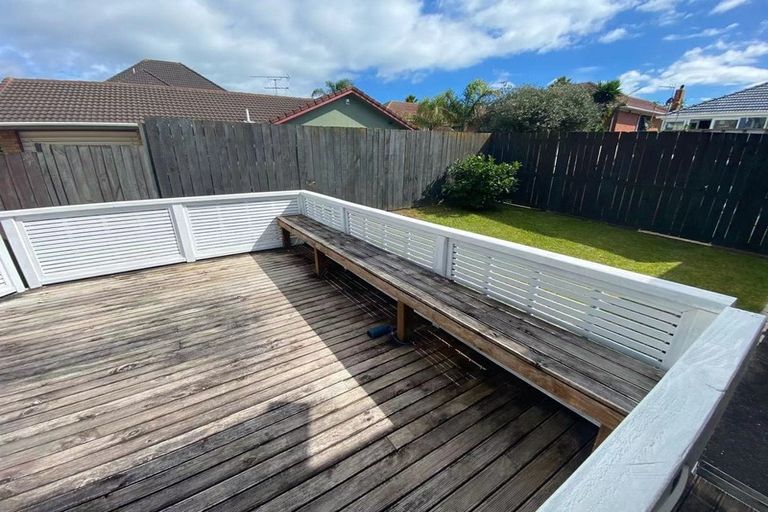 Photo of property in 4/65 Macleans Road, Bucklands Beach, Auckland, 2014
