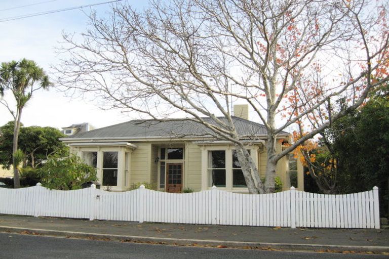 Photo of property in 20 Wallace Street, Roslyn, Dunedin, 9010