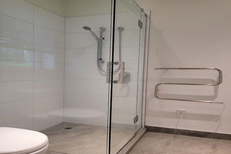 Photo of property in 2/7 Morice Place, Torbay, Auckland, 0630