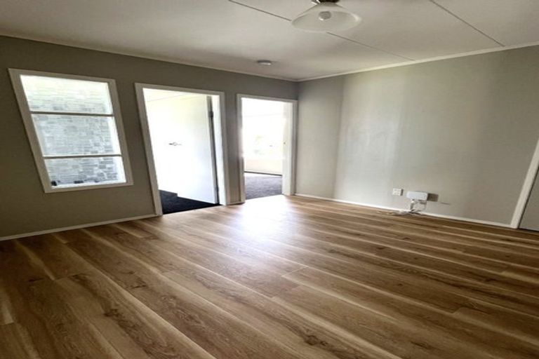 Photo of property in 20 Moore Crescent, Carterton, 5713