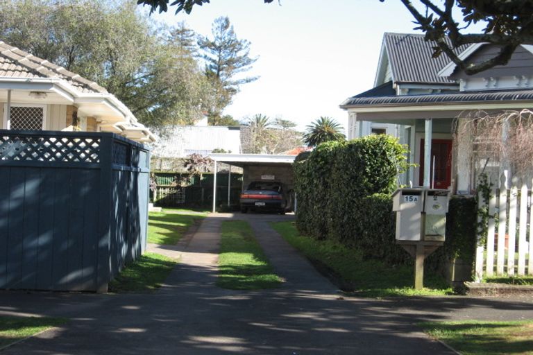 Photo of property in 2/15 George Street, Claudelands, Hamilton, 3214