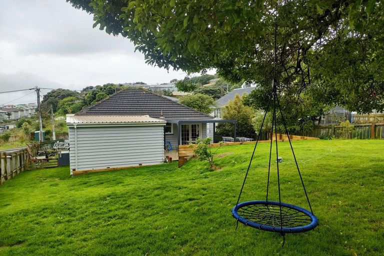 Photo of property in 37 Tukanae Street, Strathmore Park, Wellington, 6022