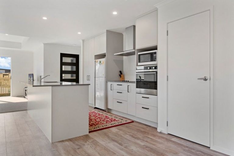 Photo of property in 10 Friesian Way, Papamoa, 3118