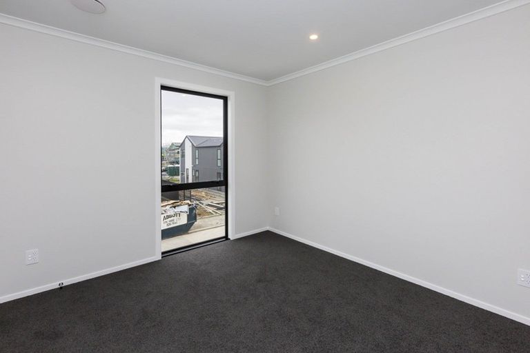 Photo of property in 5 Kindergarten Lane, Wallaceville, Upper Hutt, 5018