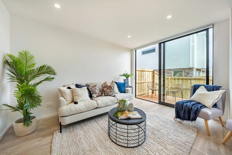 Photo of property in 10/1 Rimu Street, Naenae, Lower Hutt, 5011