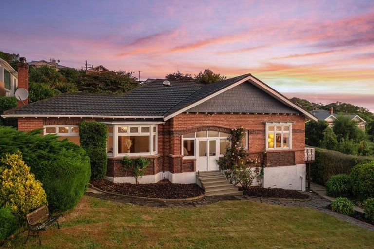Photo of property in 19 Merchiston Street, Andersons Bay, Dunedin, 9013