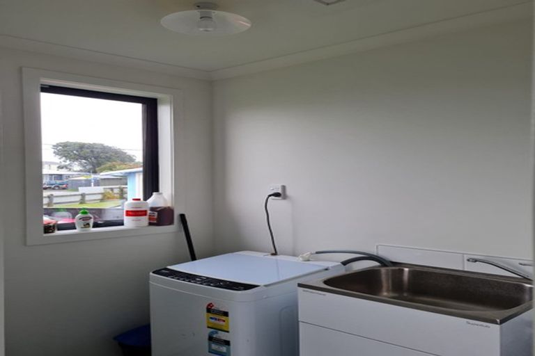 Photo of property in 3 Waitai Street, Castlecliff, Whanganui, 4501