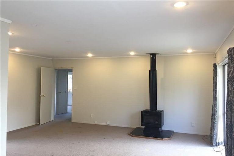 Photo of property in 240b Te Atatu Road, Te Atatu South, Auckland, 0610